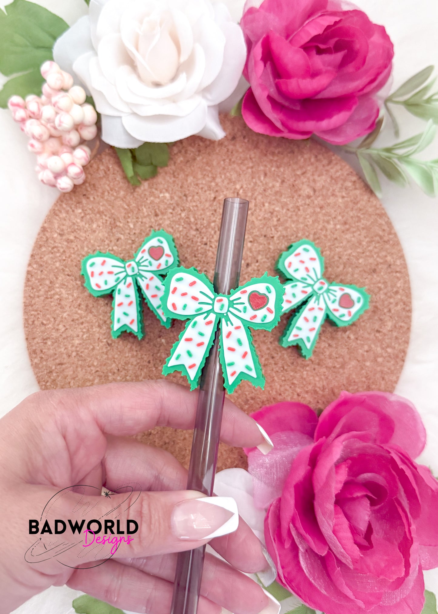 Grinchy Bow Straw Topper