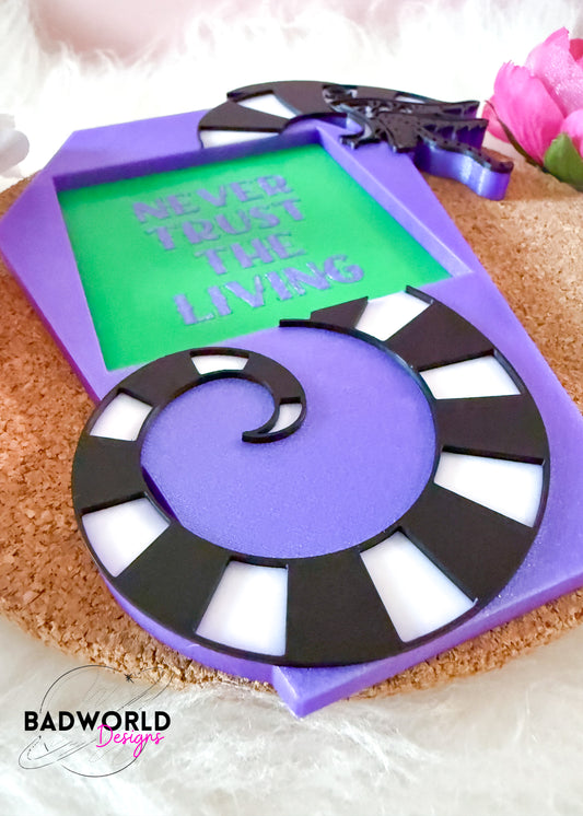 Sand Worm Sticky Note Holder