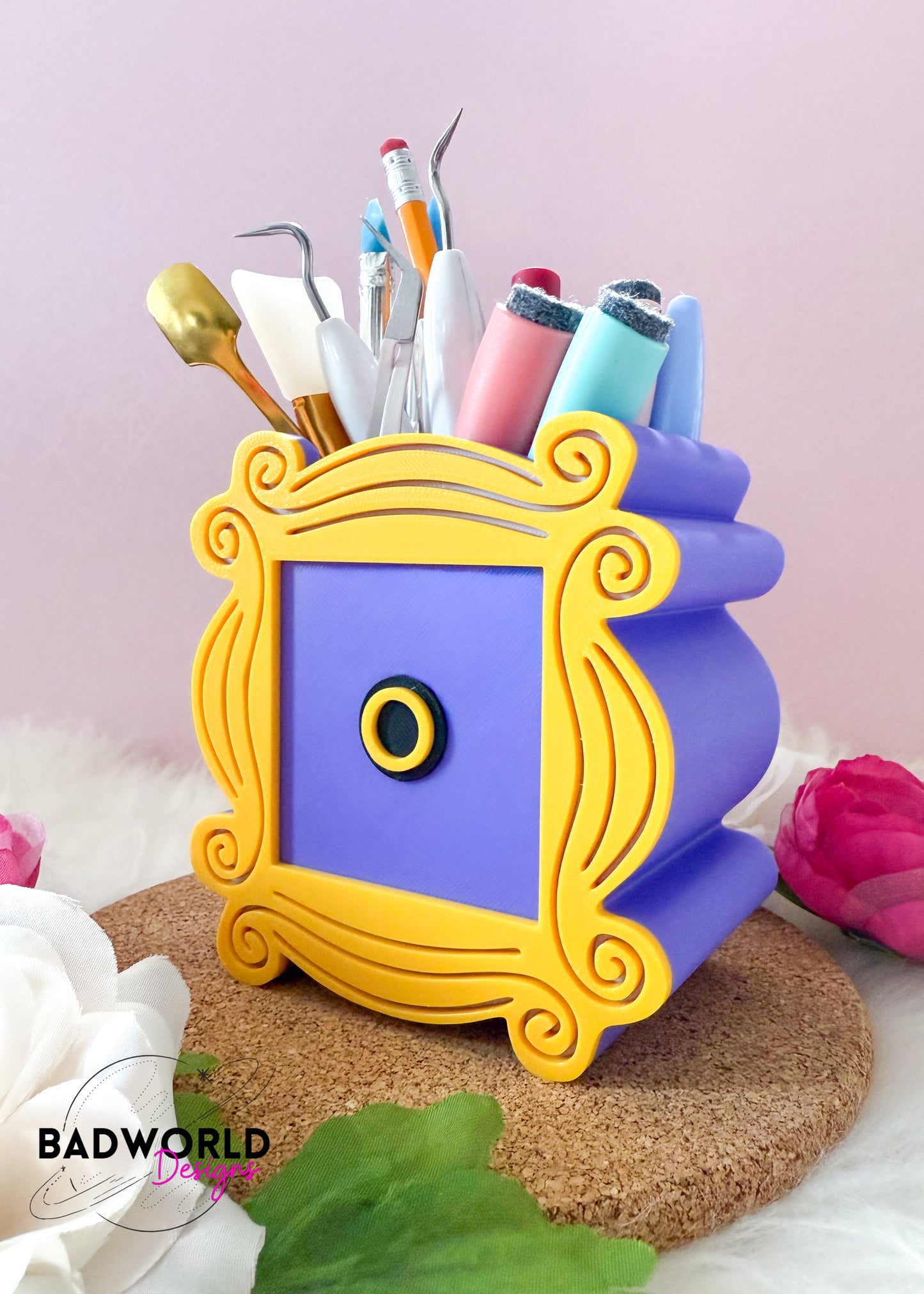 Friends Door Frame Pencil Holder