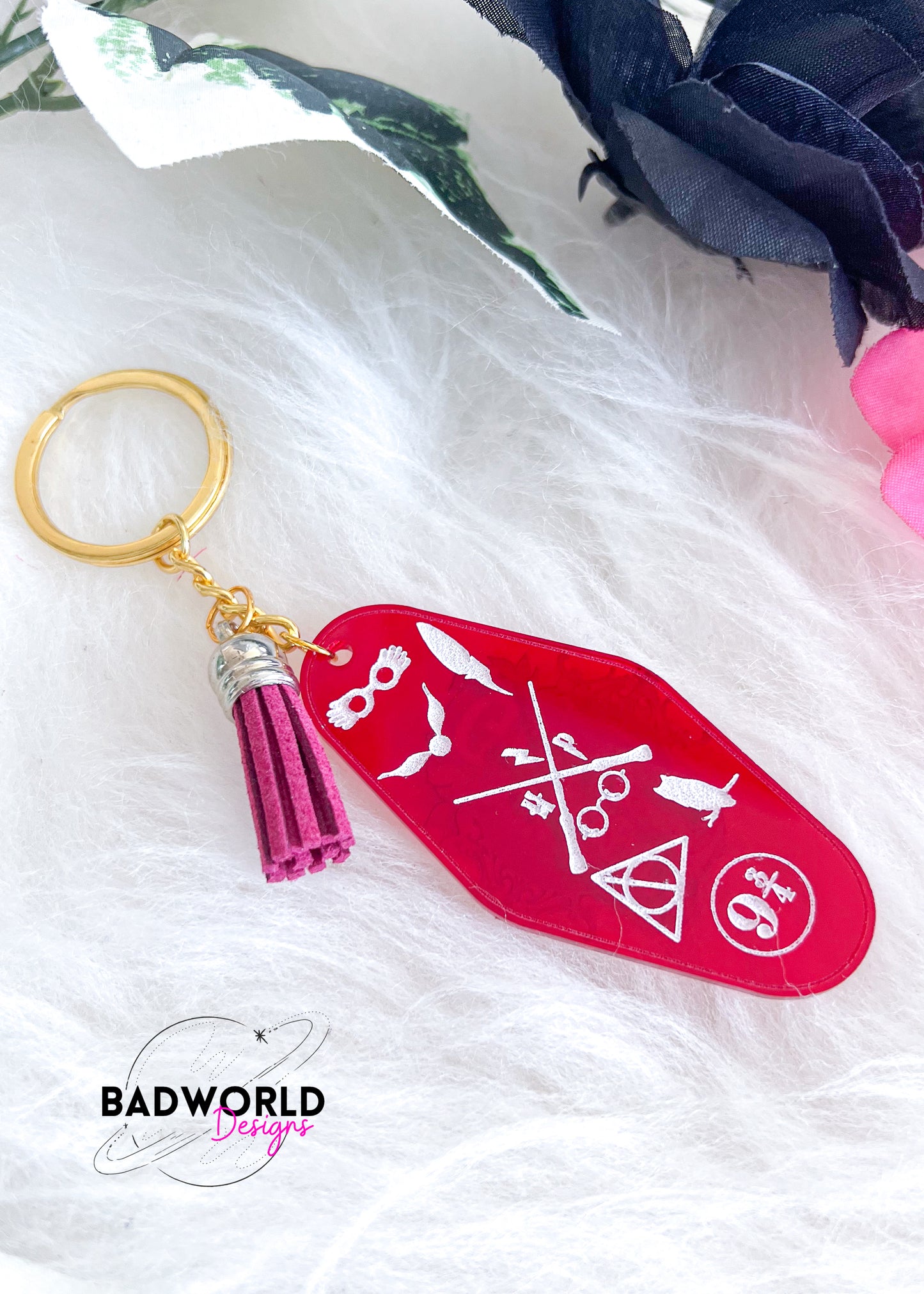 Wizard House Motel Keychains