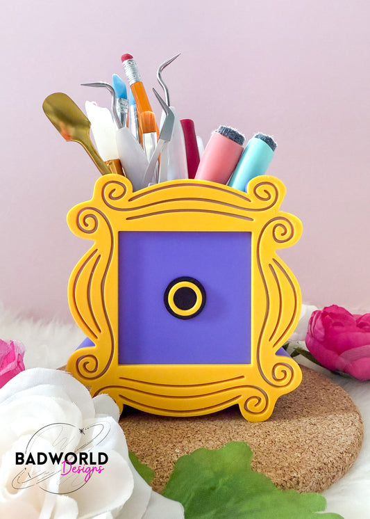 Friends Door Frame Pencil Holder