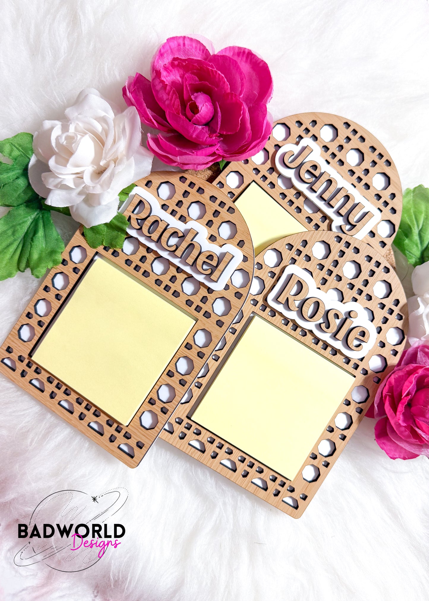 Customizable Rattan Sticky Note Holder